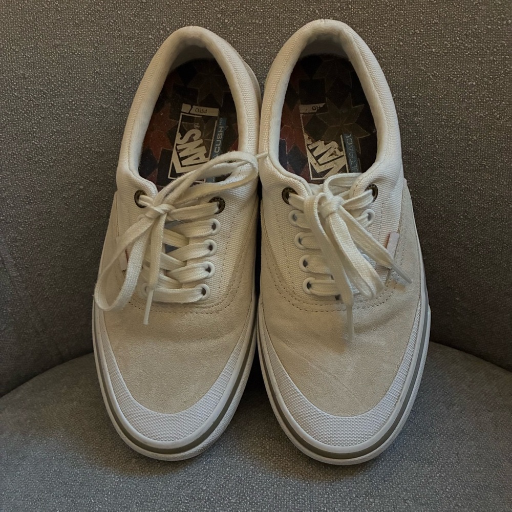 Men’s Vans Era Pro Shoes, Size 6.5, Marshmallow